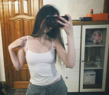 Лариса Брюнеточка